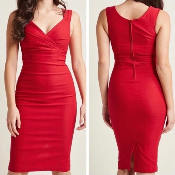 (NWT) MODCLOTH fitted midi length red dress - Picture 2 of 6